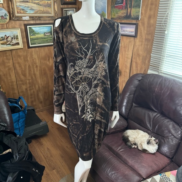 Angels Never Die Tunic/Sweater Dress - Picture 2 of 9